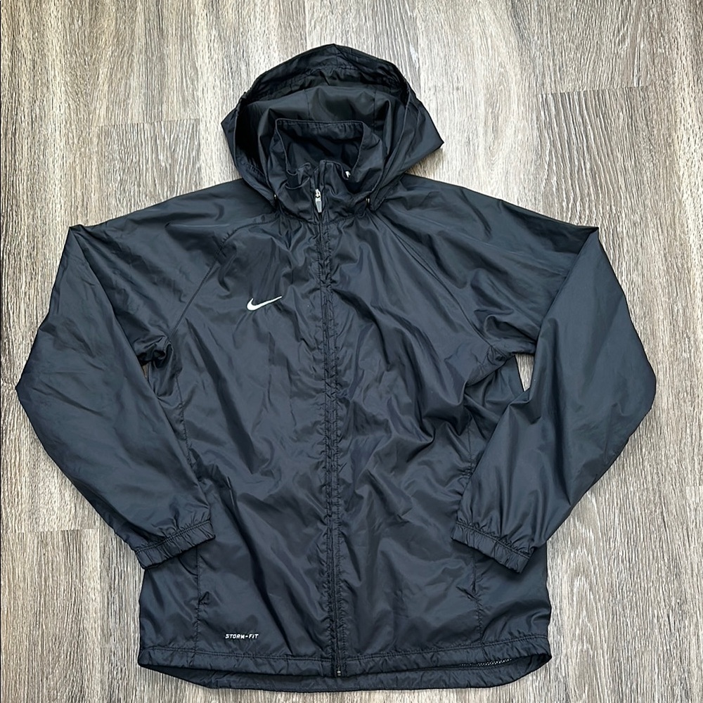 Nike Black windbreaker with Hood Water-Resistant Big Kids' XL